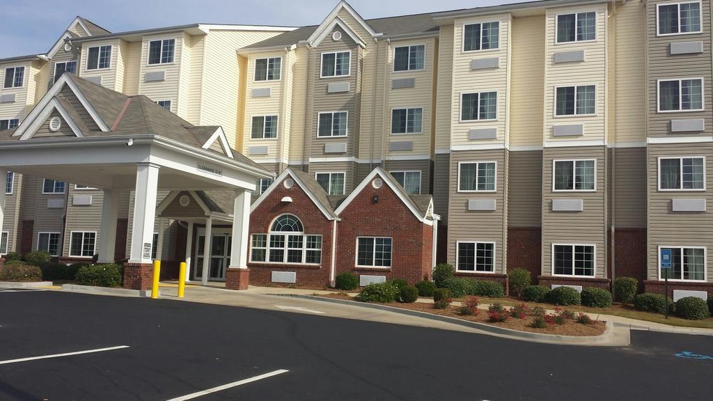 Microtel & By Wyndham Near Moore Hotel 2*