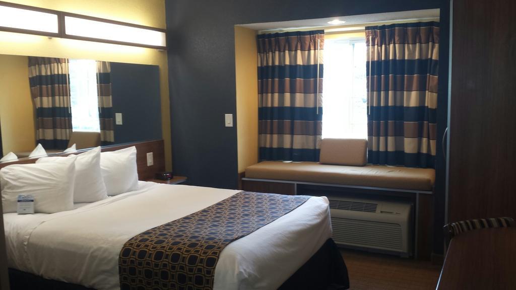 Hotel Microtel & By Wyndham Near Moore Columbus